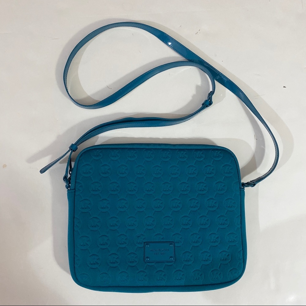 Michael Kors Tablet Crossbody Bag/Case (Turquoise)